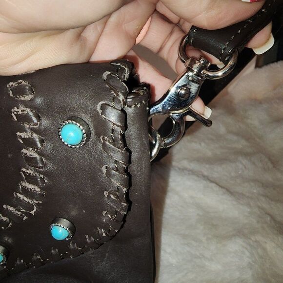 Vaccari Cross Body Leather Purse with Turquoise Beading - Picture 3 of 10